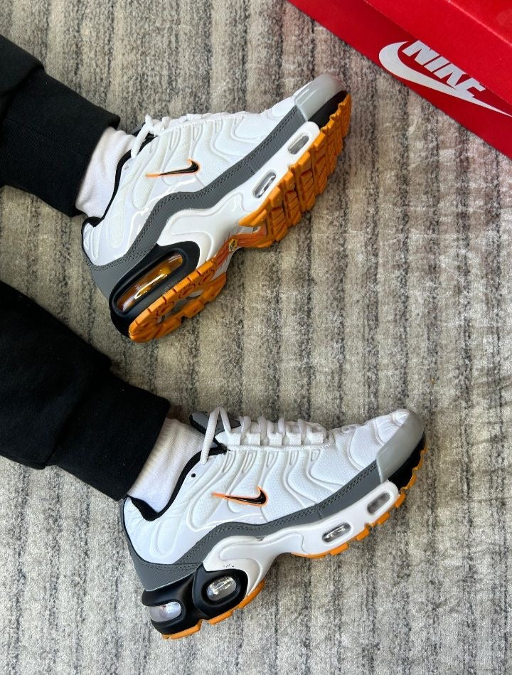 Nuevos tenis TN supreme HOMBRE👟